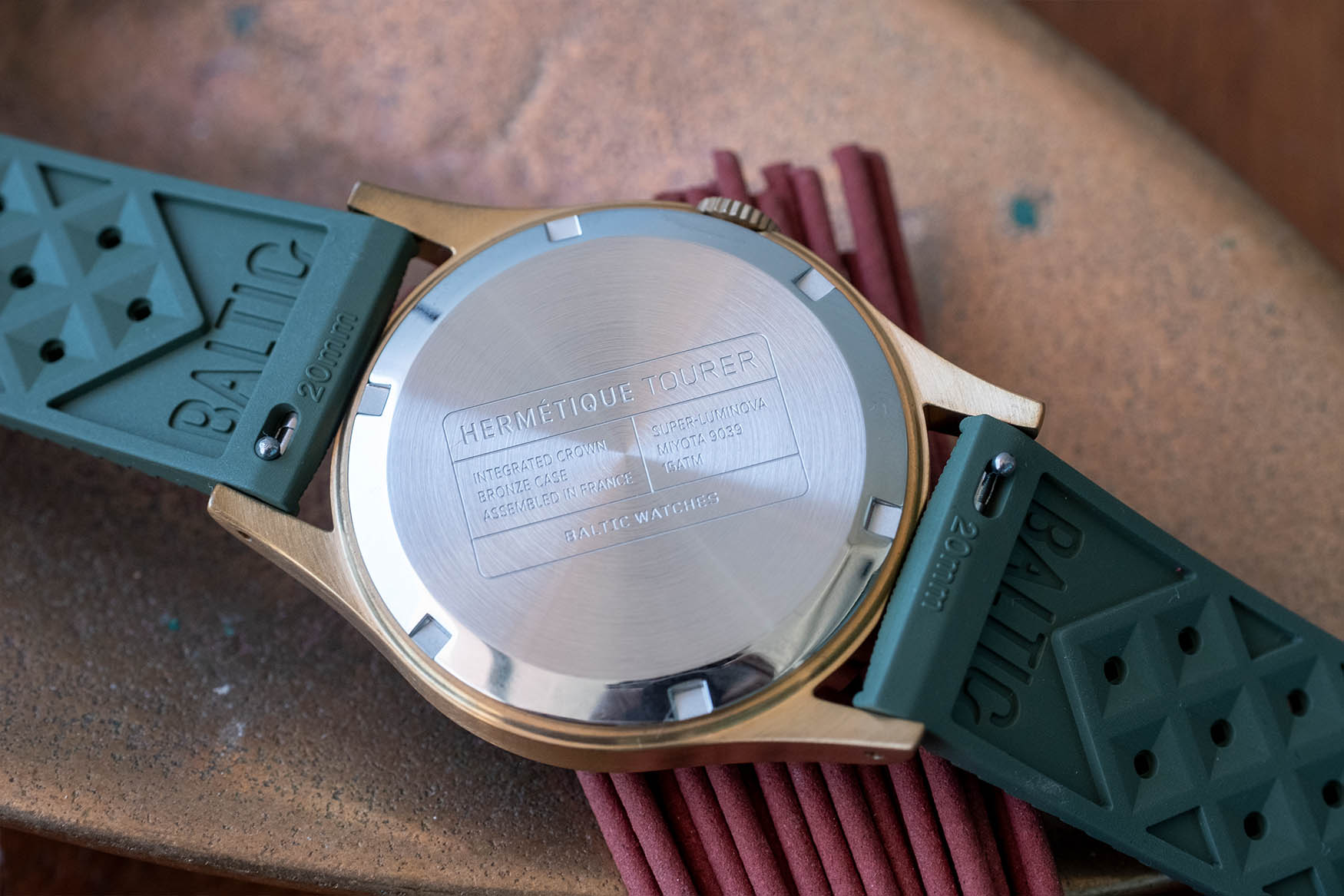 Baltic Hermetique Tourer Bronze caseback